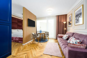 Pink Flower by OneApartments, Sopot